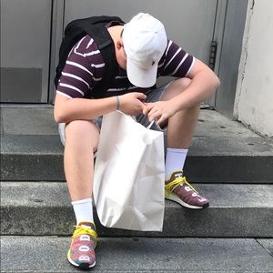 Meet your Posher, Garrett